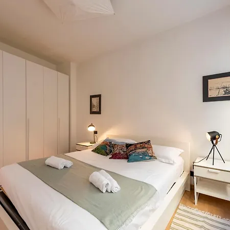 House Historic Center - Happy Apartment Genoa